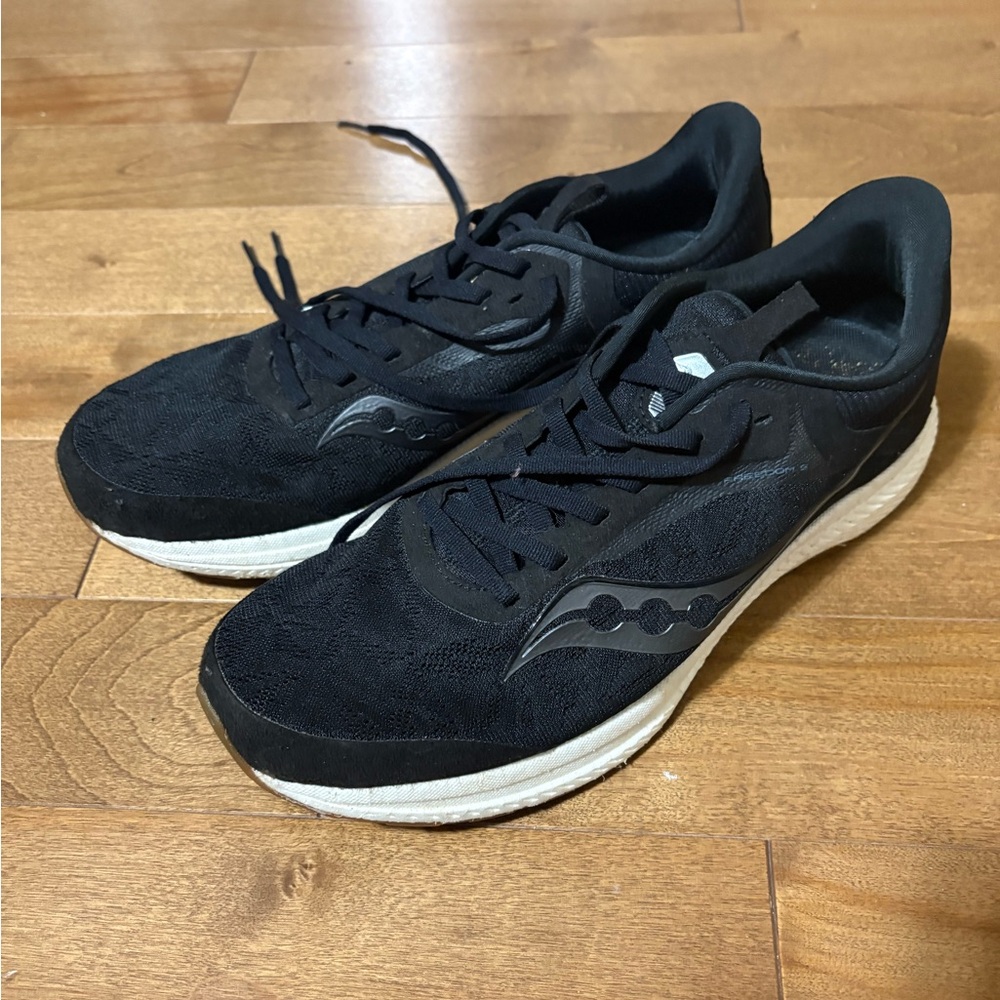 Saucony Running Sneakers